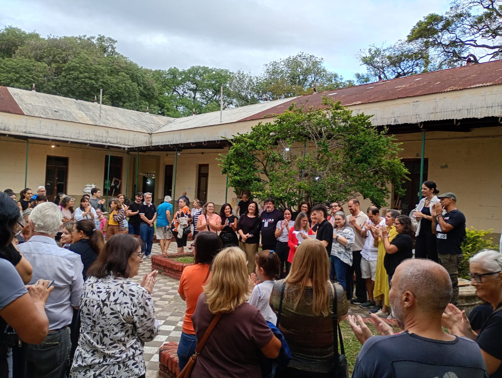 Memoria viva: gran convocatoria en el Espacio de Memoria RI9 pese a la lluvia